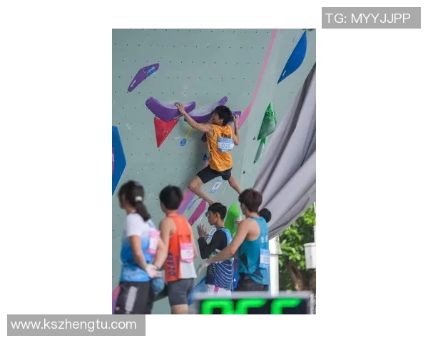 成都攀岩队战术创新引领攀岩战术排名新高峰